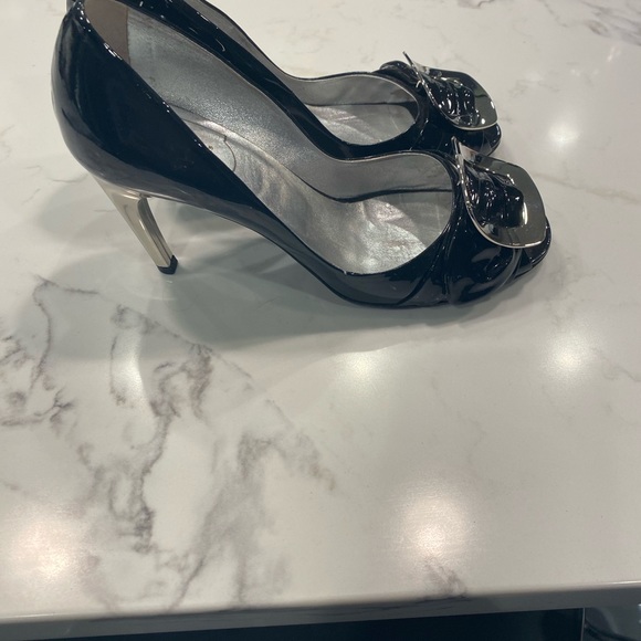 Roger Vivier Black Peep Toe Heels - Picture 2 of 7